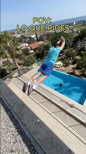 WHAT YOU ASK FOR vs WHAT YOU GET😂(parkour)