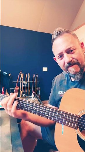 Is it miming?? #guitar #acousticguitar #guitarsolo #mime