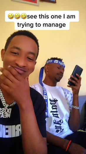 Comedy Interaction with Friends: Hilarious Moments