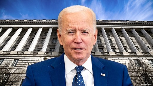 Biden's IRS bank account snooping plan faces mounting opposition