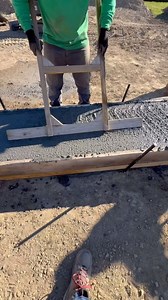 383K views · 20K reactions | We just poured footings- let me show you how #build #howto #construction #diy #contractor | Haus Plans | Facebook
