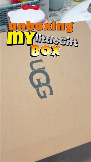 ASMR Unboxing My UGG Boots 🤎 | Satisfying Box Sounds