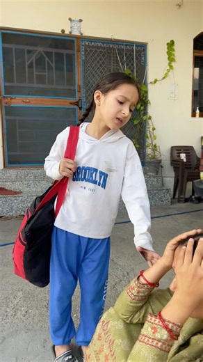 अनाया अपनी मम्मी को लेकर चली गई 🥲#shorts #shortsfeed #youtubeshorts #ytshorts #viralshort