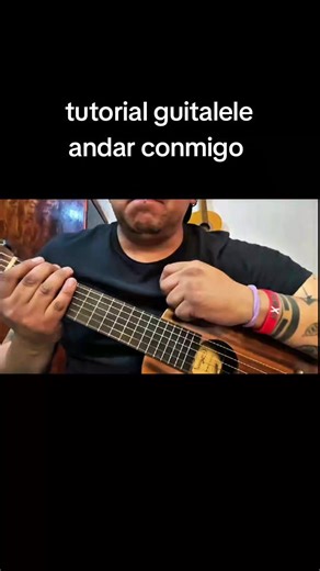 Aprende a tocar 'Andar Conmigo' de Julieta Venegas