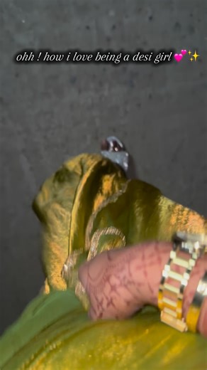 Megha Das on Instagram: "Desi girls favourite thing to do when she wear share >>>✨ @megha_04das . . #instareels #explorepage #explore #instagram #love #foryou #relatable #love #saree #sareelove #desigirl"