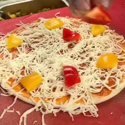 Extra Cheese Loaded Pizza Recipe | Street Food