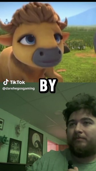 Meet Fred: A Non-Binary Comedian with Hilarious Jokes