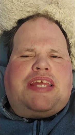 Frankie MacDonald Videos not AI generated at all