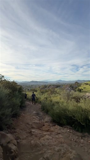 Exploring the North Sycamore Ridge Trail!