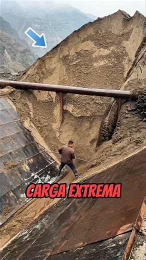 Would you take on an EXTREME job like this? ⚓