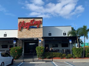 Glory Days Bar & Grill Opens In Riverview