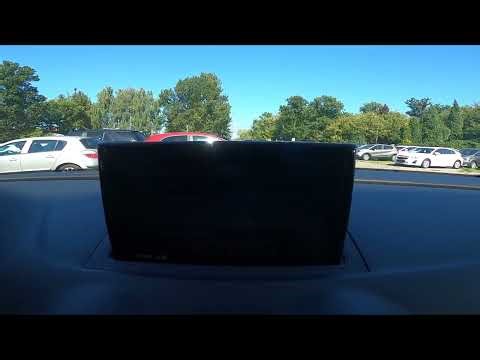 Wie starte und verwalte ich Navigation und Karte im AUDI A3 8V (2012–2020)?