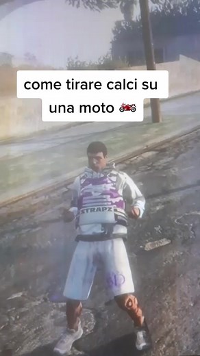 Tutorial: Come Tirare Calci su una Moto in GTA 5 online