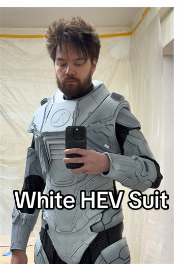 Airbrushing Techniques for Gaming Cosplay Projects