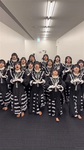 𝖌𝖔𝖙𝖍𝖎𝖈 𝖒𝖆𝖗𝖎𝖔𝖓𝖊𝖙𝖙𝖊/ゴスマリ on Instagram: "チビマリPart.4🤍🖤 #gothicmarionette #ゴスマリ #marionette #マリオネット #doll #ドール #ゴスロリ #ロリータ #dance #frill #race"