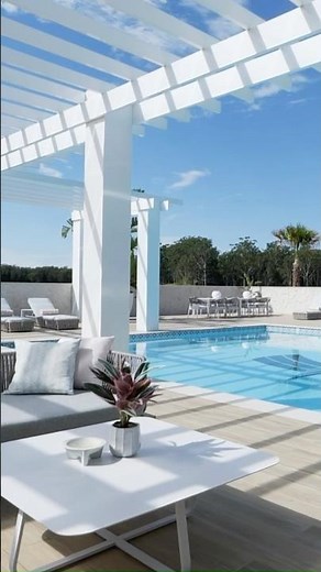 Poolside bliss - Palm Lake Resort Forster Lakes