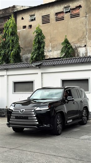 Exploring the Luxurious Features of Lexus LX600