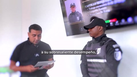 🎖️ Héroes Cajamarca Detrás de cada operación segura, hay disciplina y compromiso. Hoy reconocemos a Aldair Castillo, Agente del Mes, por su constancia y excelencia en el cumplimiento de su… | Cajamarca Protective Services