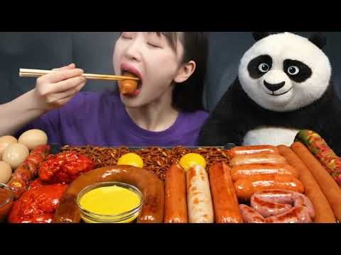 [Mukbang ASMR] Salchicha Kielbasa 🌭 y Varias Salchichas|Ramen con Kimchi,Pollo Picante,con Mi Panda🐼
