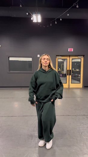 171K views · 3K reactions | bippity boppity boo ✨曆 #AREA54 #halloween #cinderella | Jordan Grace | Facebook