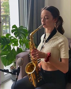 Appreciation post for this stunning solo by @parthenope.music on IG 🎷 | Soundbrenner