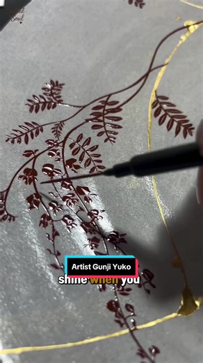 Gunji Yuko transforms broken ceramics using traditional Japanese kintsugi with lacquer and gold turning flaws into art #kintsugi #ceramicart #goldrepair #visualart #artprocess