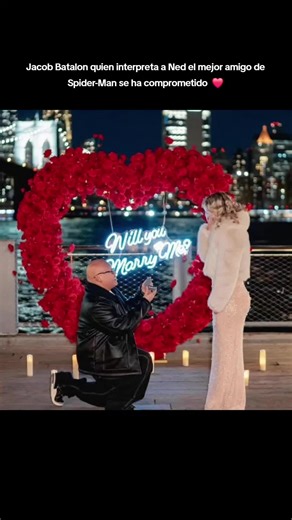 Jacob Batalon se Compromete: Amor y Boda con Ned