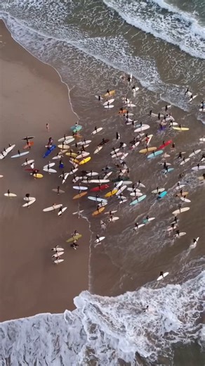On Easter Sunday its tradition at Christian Surfers that we do a resurrection cross paddle out. It serves as a wonderful visual reminder of Jesus' undeserved sacrifice for us. That we would be made right with God. Thank you Jesus! Enjoy a couple of the Easter Sunday paddle outs from around the world. | Christian Surfers