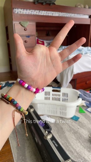 I have hyper flexible fingers lol #oldtrend #audio #furry #otherhearted #youtube #makethisviral