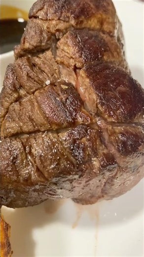 Juicy. Tender. Perfectly cooked. 🥩🔥This fillet steak hits different
