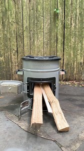 127K views · 882 reactions | ✅ Efficient: Burns wood or charcoal without smoke ✅ Portable: smaller than a homer bucket ✅ Popular: Over 1000+ 5-star reviews on Amazon | BioLite | Facebook