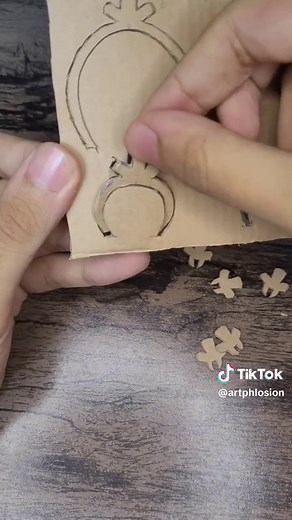 cardboard dinosaur✨️ #cardboardcrafts #dinosaur #cardboarddinosaur #trex