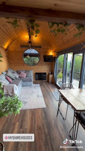 Luxury Shire Pod in Cotswolds | Glamping at its Finest