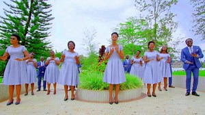 MP3 DOWNLOAD: Inkurunziza Family Choir - Tuzamuye Icyubahiro [  Lyrics] | CeeNaija