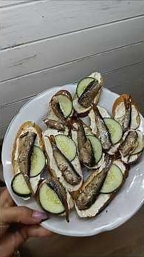 SMOKED SPRAT SANDWICHES — Quick Snack Ready in 5 Minutes