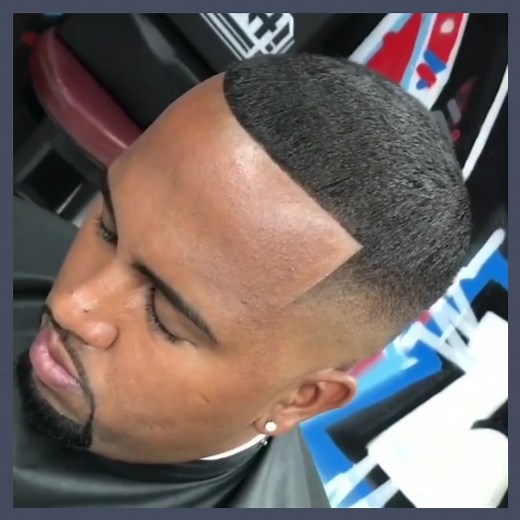 What you know about perfect hairlines? 🤩 #hairillusion #fyp #fypシ #barbers #barber #bald #hairtransformation #hairline #hair #menshair #barberpost