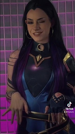 Definitely wanna wear Reyna again 😳 #cosplay #valorant #reyna