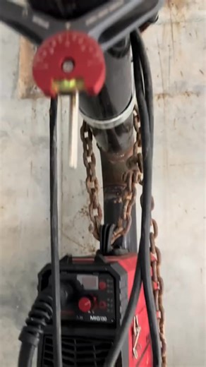 Using the Strong Hand Tools magnetic pipe centering head to fit a threadolet. | Chaselayspipeee