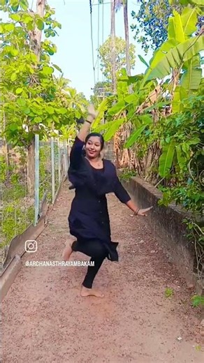 kadukittu varuthoru❤️🥰 #shortsviral #shortsviral #cinimatic #viraldance #instareels