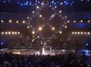 George Strait – Ocean Front Property.....🎧 Watch and enjoy the Video here: https://countrymusiclegends.oldiesclassic.org/george-strait-ocean-front-property/?utm_source=facebook&utm_medium=trreel&utm_campaign=countrymusiclegends | Country Music Legends