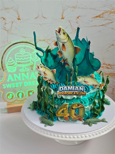 Fishing Themed Meringue Layer Cake Tutorial