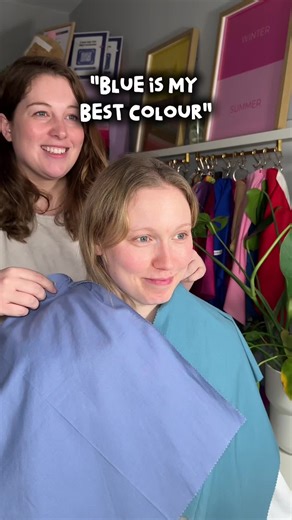 but do you know which one? 👀💙🩵 also: hiiii @chrissi.lux 🦋 I always got lots of compliments when I was wearing a specific shade of blue - but when I would try on other blues, it just didn’t feel the same! Now I know why: I need bright blues with a bit of yellow added to them, making them perfect for a True Spring! 🥰💗 The same goes for this beauty - she’s a True Spring and reallyyy shines in the Spring blues!! 💙🦋🩵 Do you know which blue is your best blue?? 👀🦋 #colouranalysis #truespring