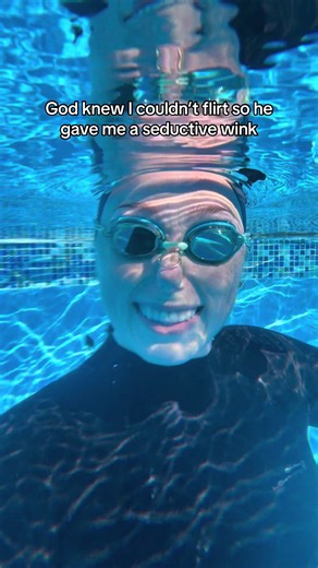 It’s good right? I got that synchronized swimmer wink 😉 #synchronizedswimming #artisticswimming #synchro