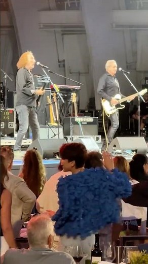 Everybody Have Fun Tonight by Wang Chung, Hollywood Bowl 7/27/25 #wangchung #livemusic #concert #80s