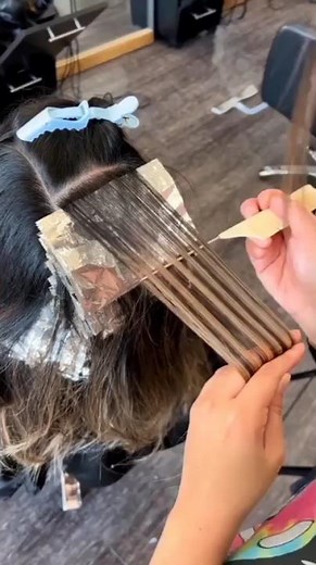 Streax hair colour highlights step by step | the hair looks #shorts