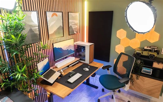 【Desk Tour】创意工作空间灵感分享，数字生活与办公融合。