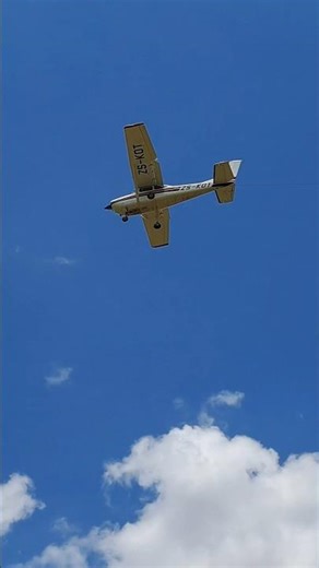 Cessna 182 Skylane landing at New Tempe Aerodome (FATP)