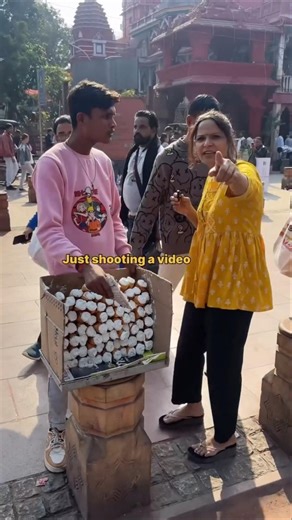 Aunty Ka Mast Roll 😂-para SAMSUNG A3,A5,A6,A7,J2,J5,J7,S5,S6,S7,S9,A10,A20,A30,A50,A70 #shorts