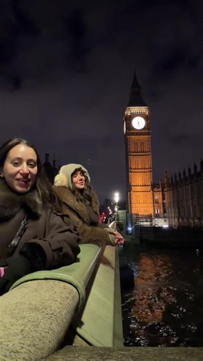 Exploring London with One Direction Fans