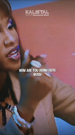 Feffe Bussi Interview Lyric Video - Eno Story Ya Feffe